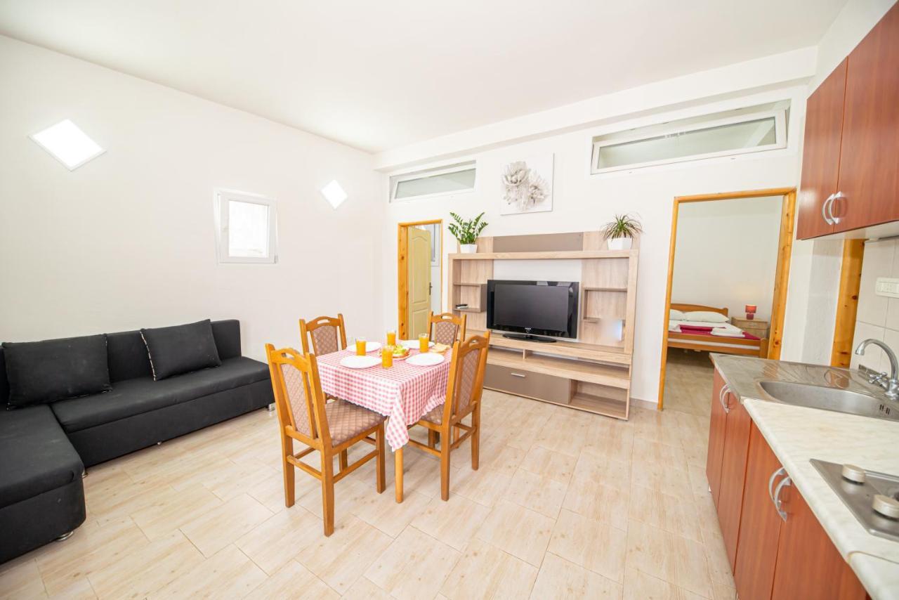 Apartments Dragojevic Tivat Kültér fotó