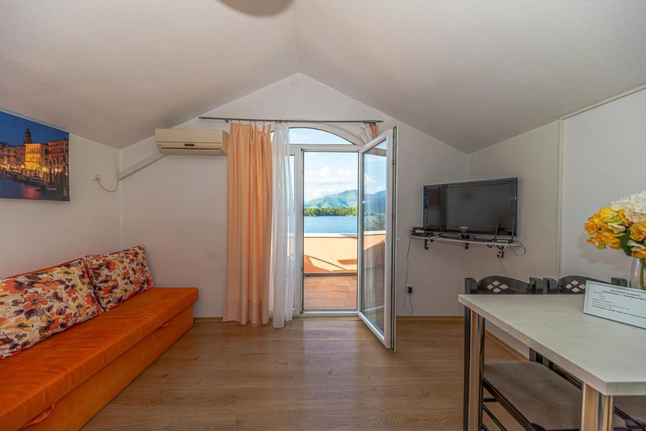 Apartments Dragojevic Tivat Kültér fotó